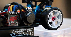 Minis Pre-Glued Rubber tires set 33 deg - White Wheels (4) #733511