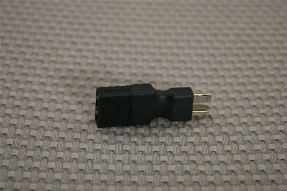 Traxxas Female to Deans Male conversion adapter