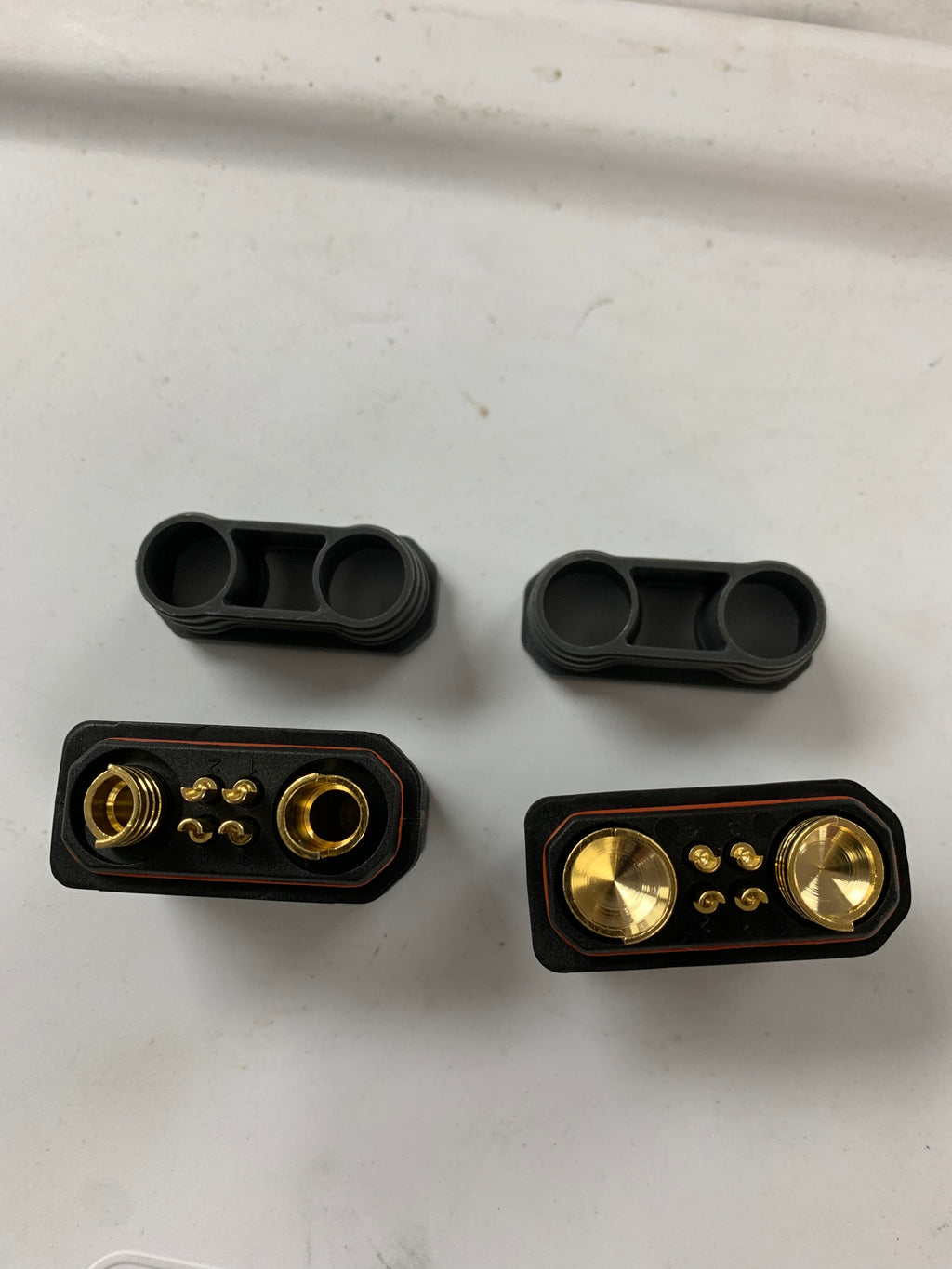 QS10-S  black Waterproof Antispark male and female plug set Black