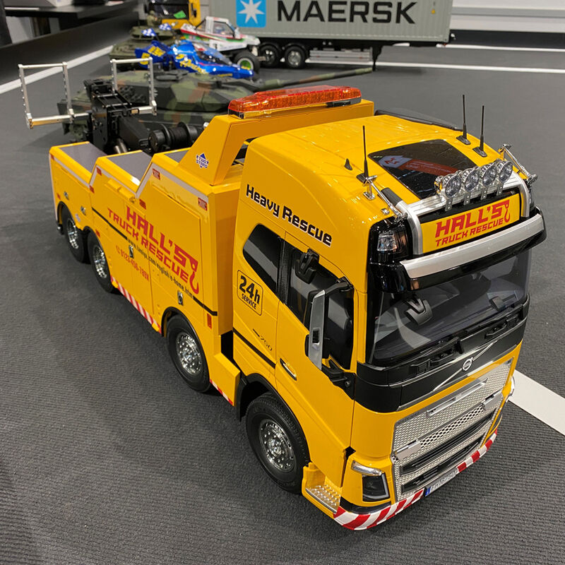 1/14 Volvo FH16 Globetrotter 750 8x4 Tow Truck Includes ground ship