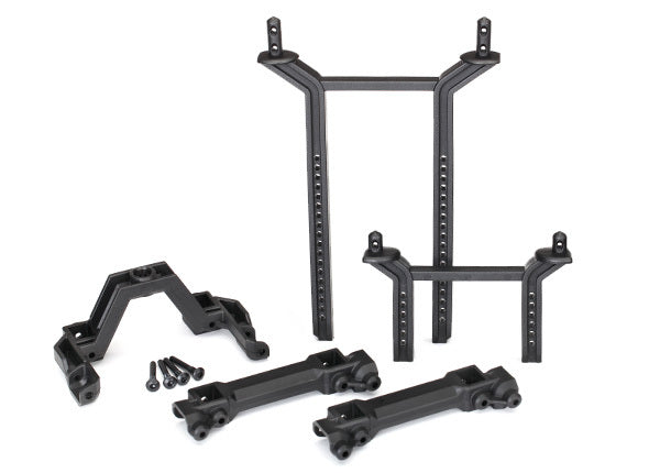8215 Body mounts & posts, front & rear (complete set)