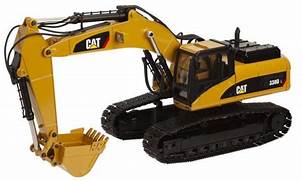 Diecast Masters CAT 1/20 Scale RC 330D Hydraulic Excavator DCM28001